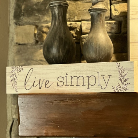 CLEARANCE❗️Live Simply Wood Farmhouse Tabletop Decor - Picture 2 of 7